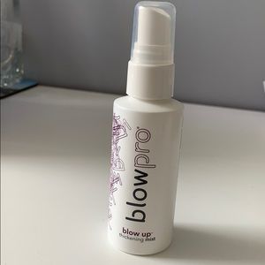 Blow Pro: thickening mist
